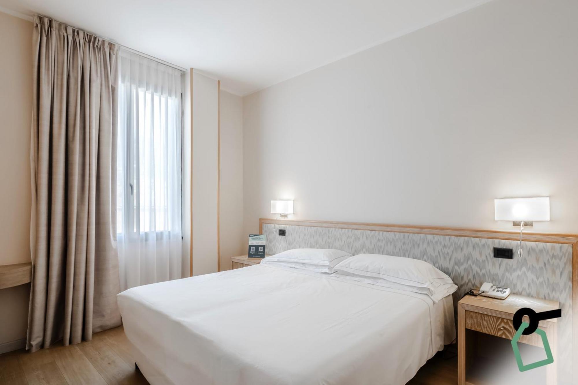 Hotiday Room Collection - Mediterranee Alassio Esterno foto