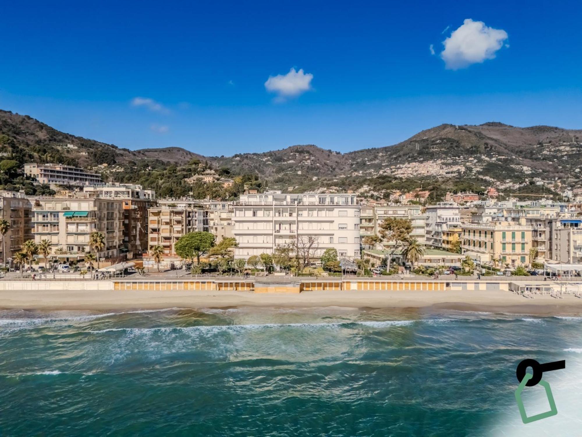 Hotiday Room Collection - Mediterranee Alassio Esterno foto