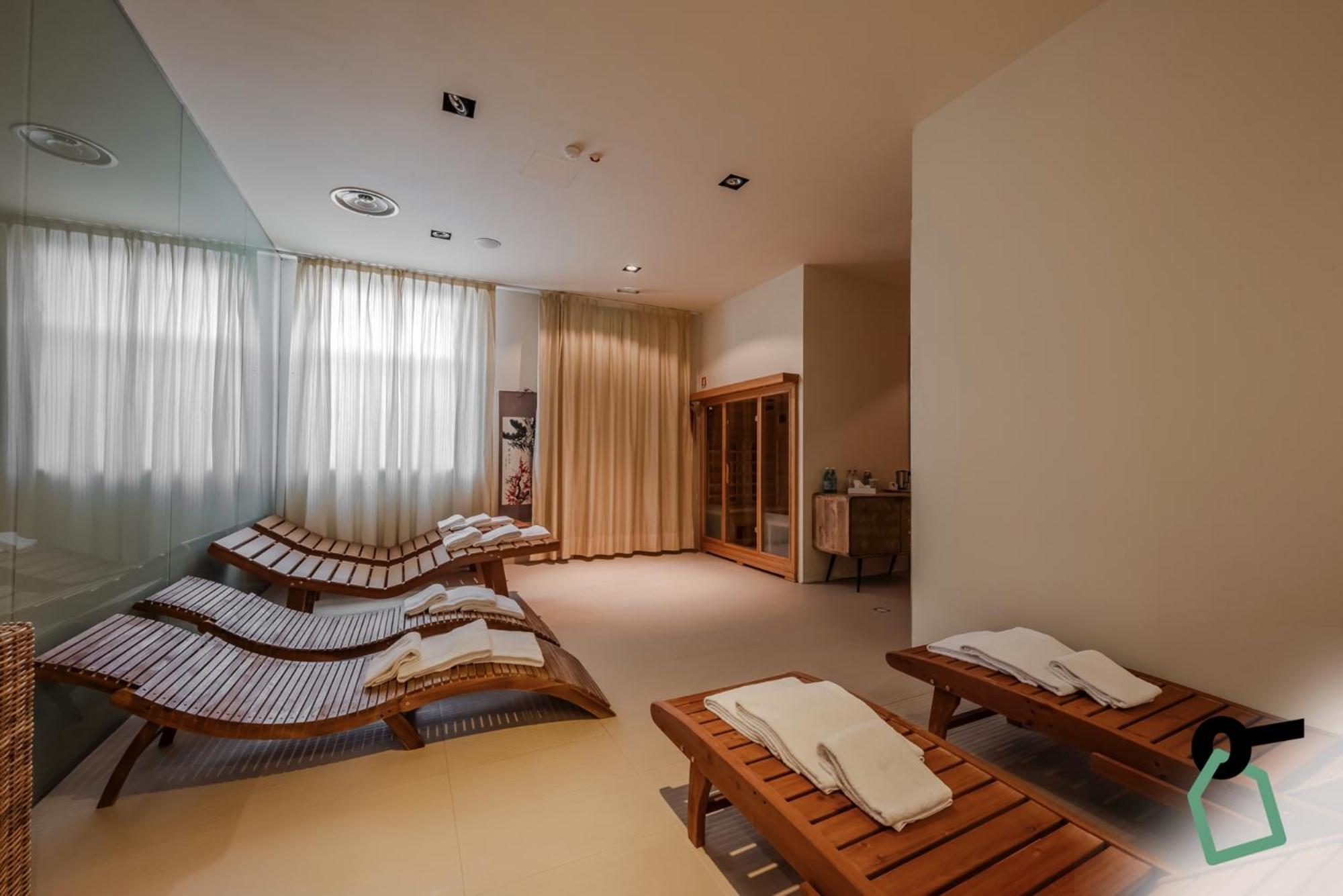 Hotiday Room Collection - Mediterranee Alassio Esterno foto
